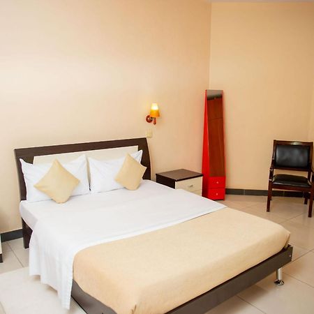 Beausejour Hotel Kigali Exterior photo