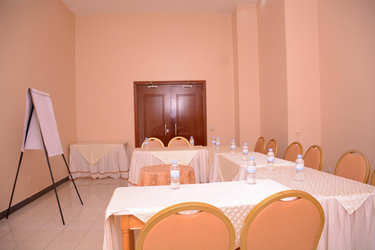 Beausejour Hotel Kigali Exterior photo